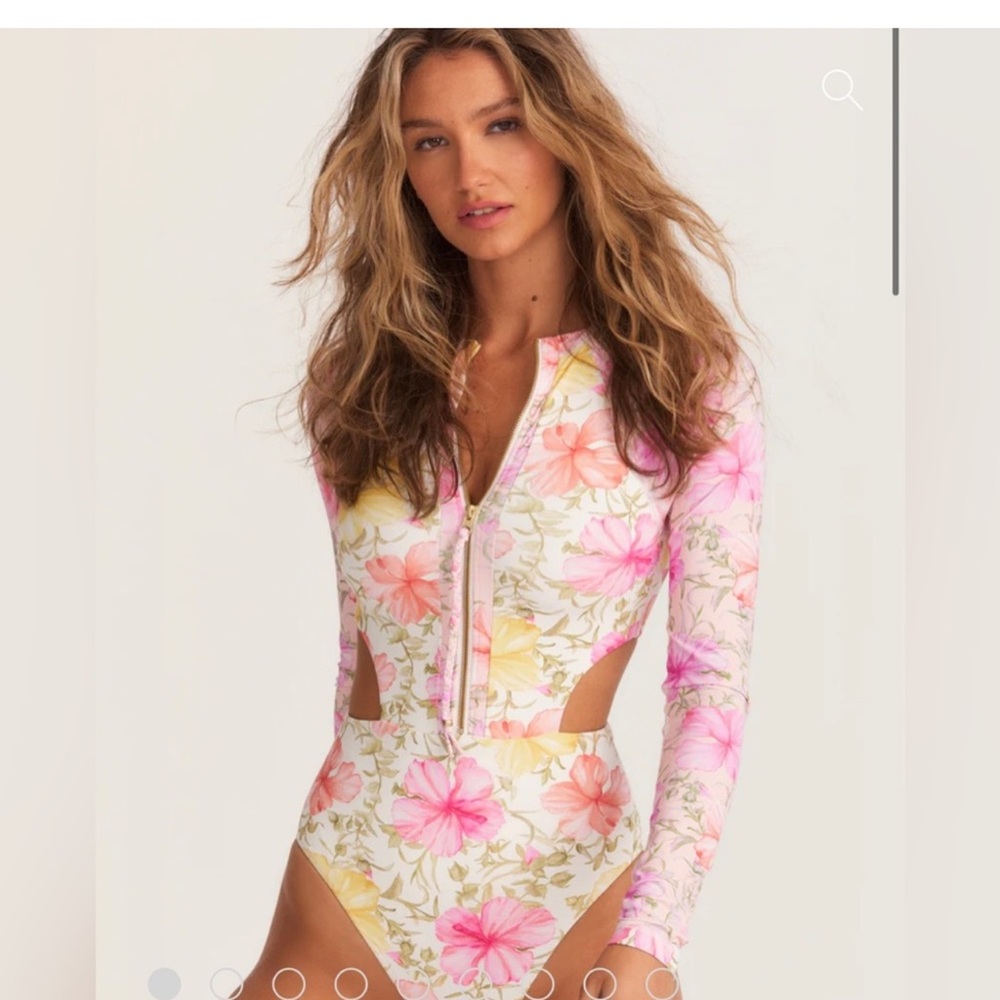NWT Hurley X Love shack fancy collab. Limited edition. Zip cut out surf suit